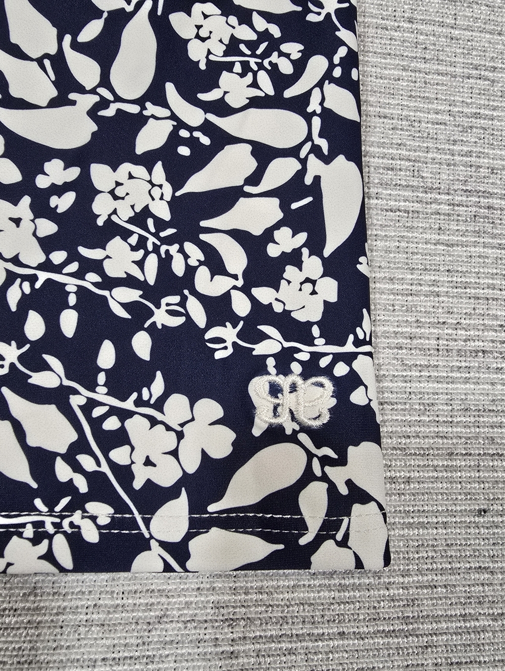 Albion Navy and White Floral Swim Top - Picture 5 of 9
